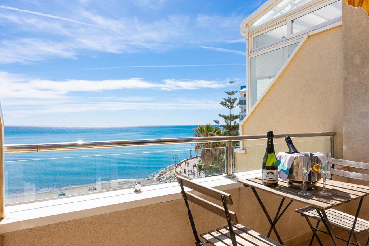 Apartamento El Velero Primera Linea Playa Apartment Torremolinos Ngoại thất bức ảnh